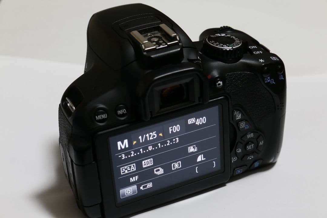 Canon EOS Kiss X6i デジタル一眼レフカメラ ボディ