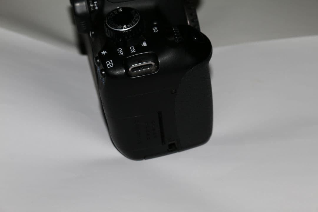 Canon EOS Kiss X6i デジタル一眼レフカメラ ボディ