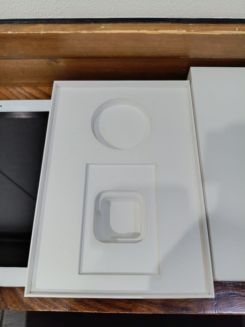 美品iPad本体（第7世代）32GB