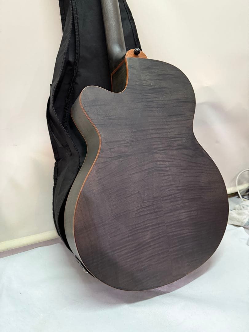 ARIA FET-F2 STBK エレアコ サテン・ブラック　ソフトカバー付き