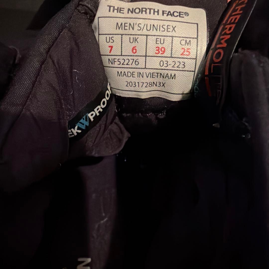 THE NORTH FACE 冬　スニーカー　チャッカウィンターシューズ