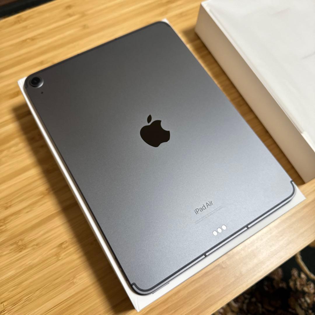 Apple iPad Air 5世代 Cellularモデル 64GB 美品
