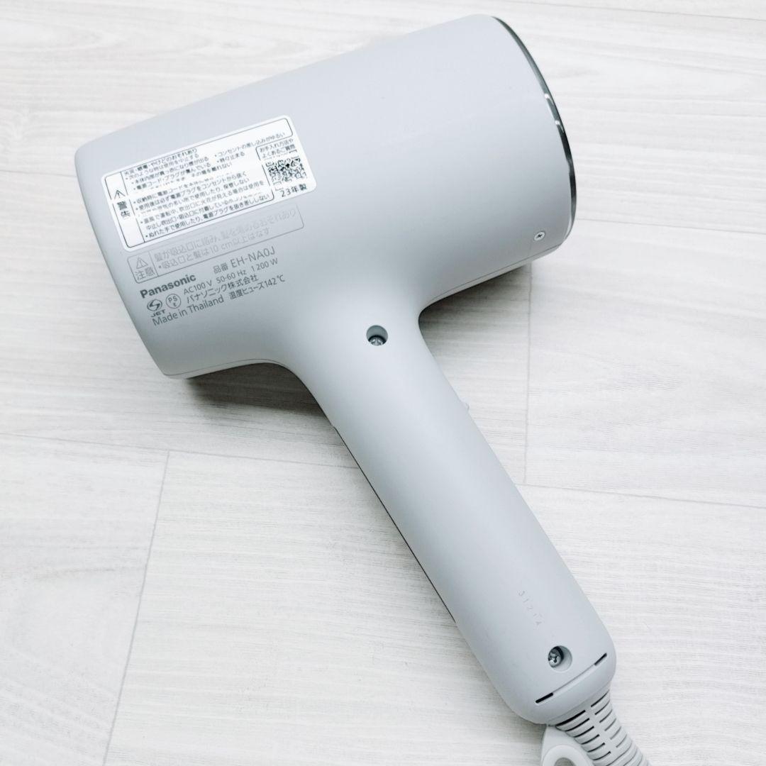 ほぼ未使用☺️ノズル付きPanasonic ナノケア ドライヤー EH-NA0J