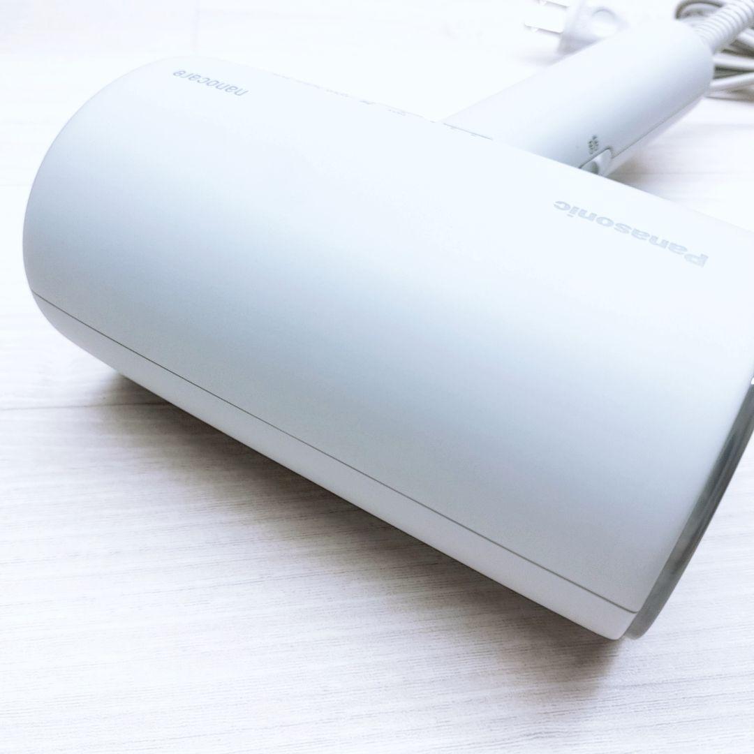 ほぼ未使用☺️ノズル付きPanasonic ナノケア ドライヤー EH-NA0J