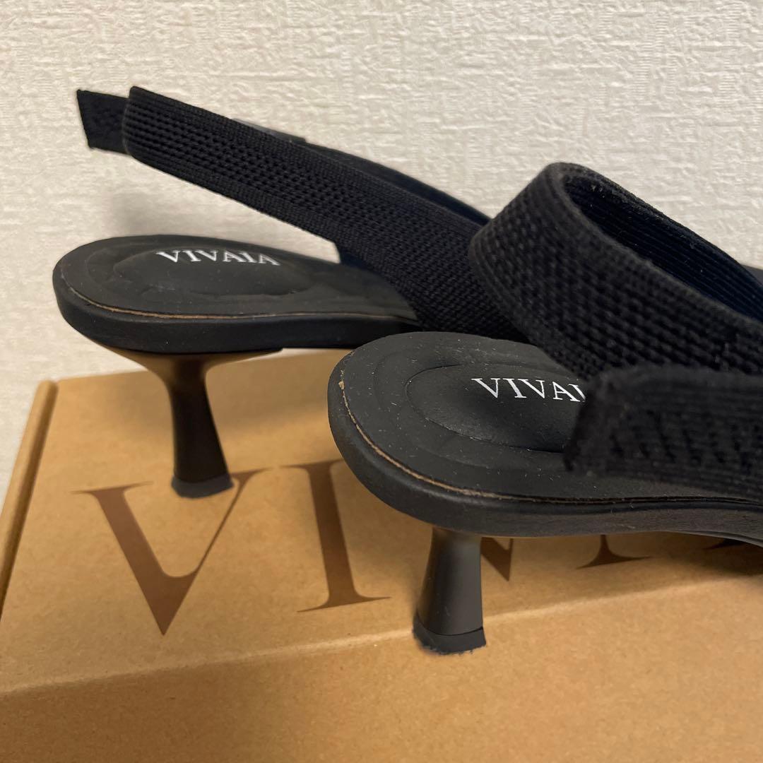 人気　ほぼ新品！VIVAIA 黒 スリングバック ポインテッドトゥ サンダル