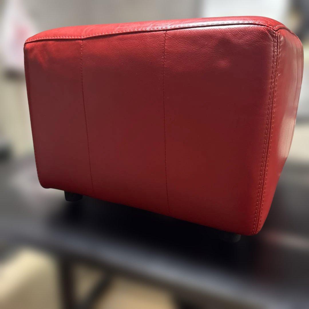 Leather world オットマン