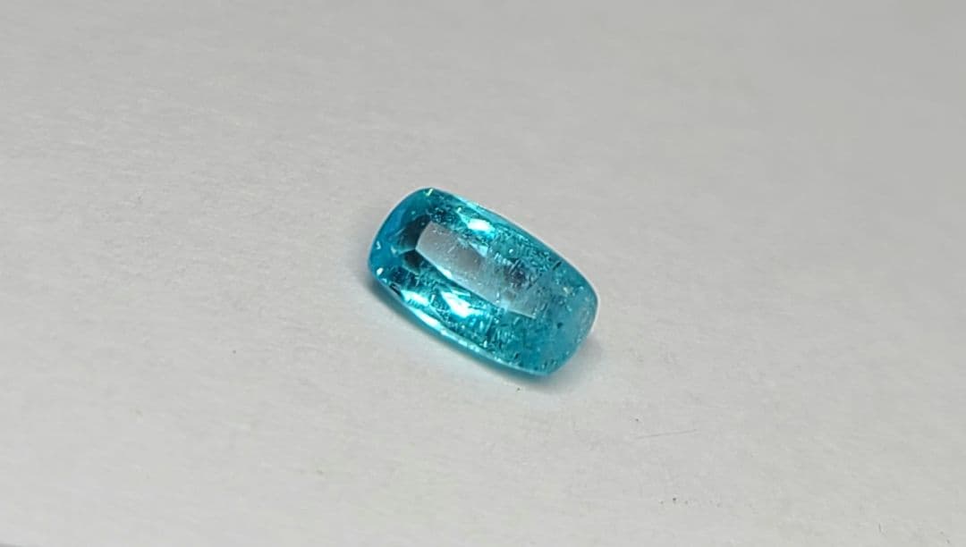 素晴らしいネオンブルーです★ブラジルバターリャパライバトルマリン★オーダー受付中