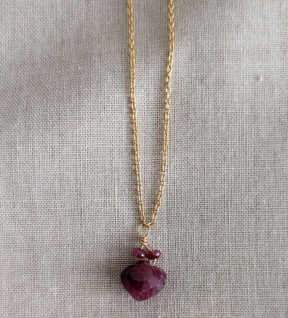 mikiaルビーネックレス