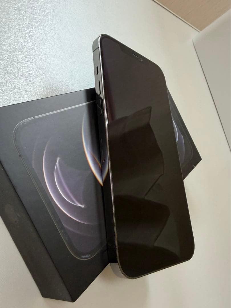 かんな⚠️ iPhone12 pro max 256GB