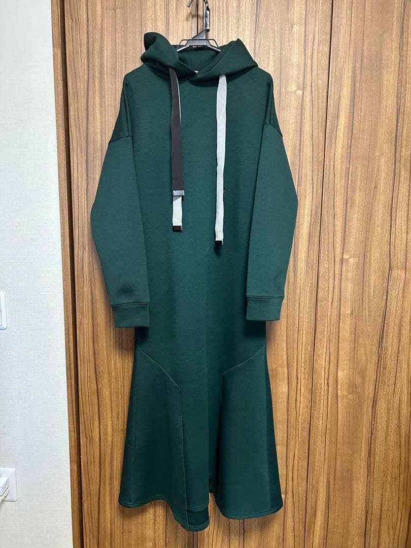 UN3D.★マーメイドスウェットワンピース