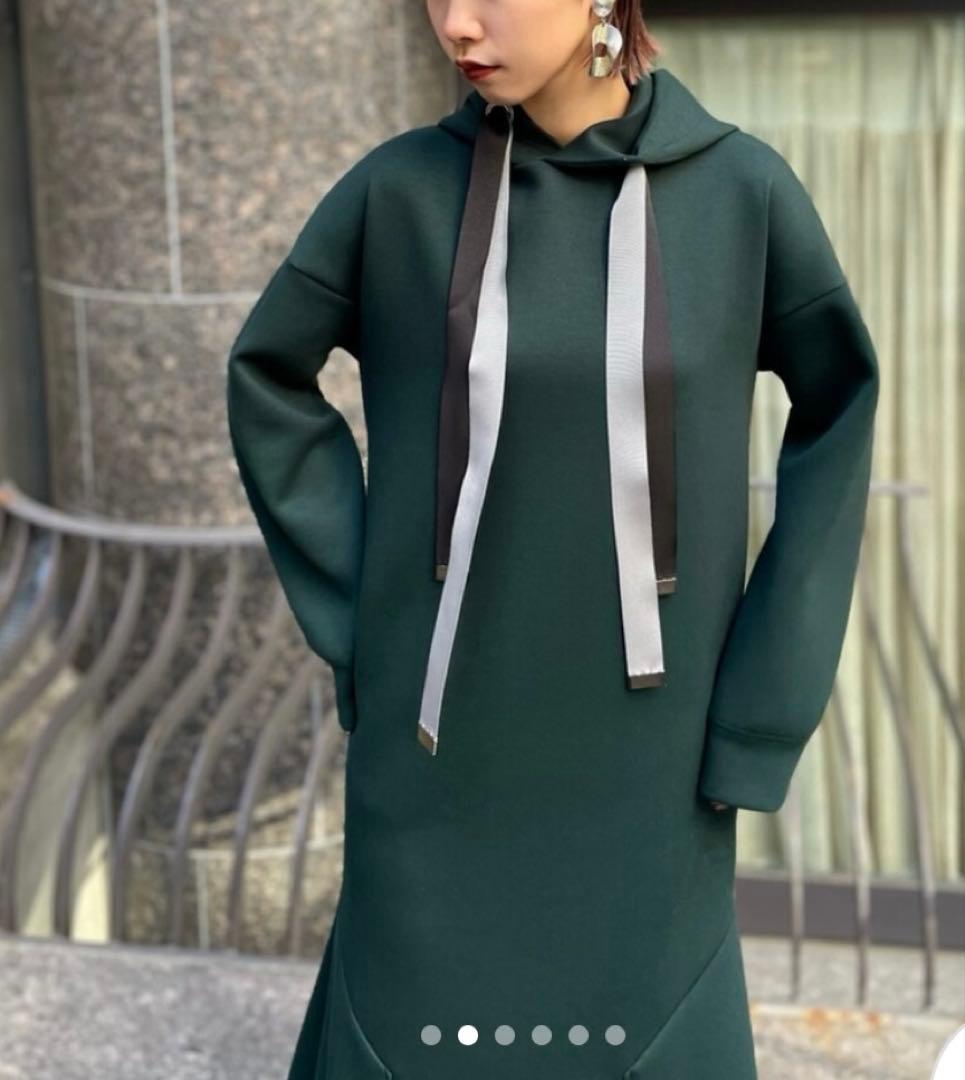 UN3D.★マーメイドスウェットワンピース