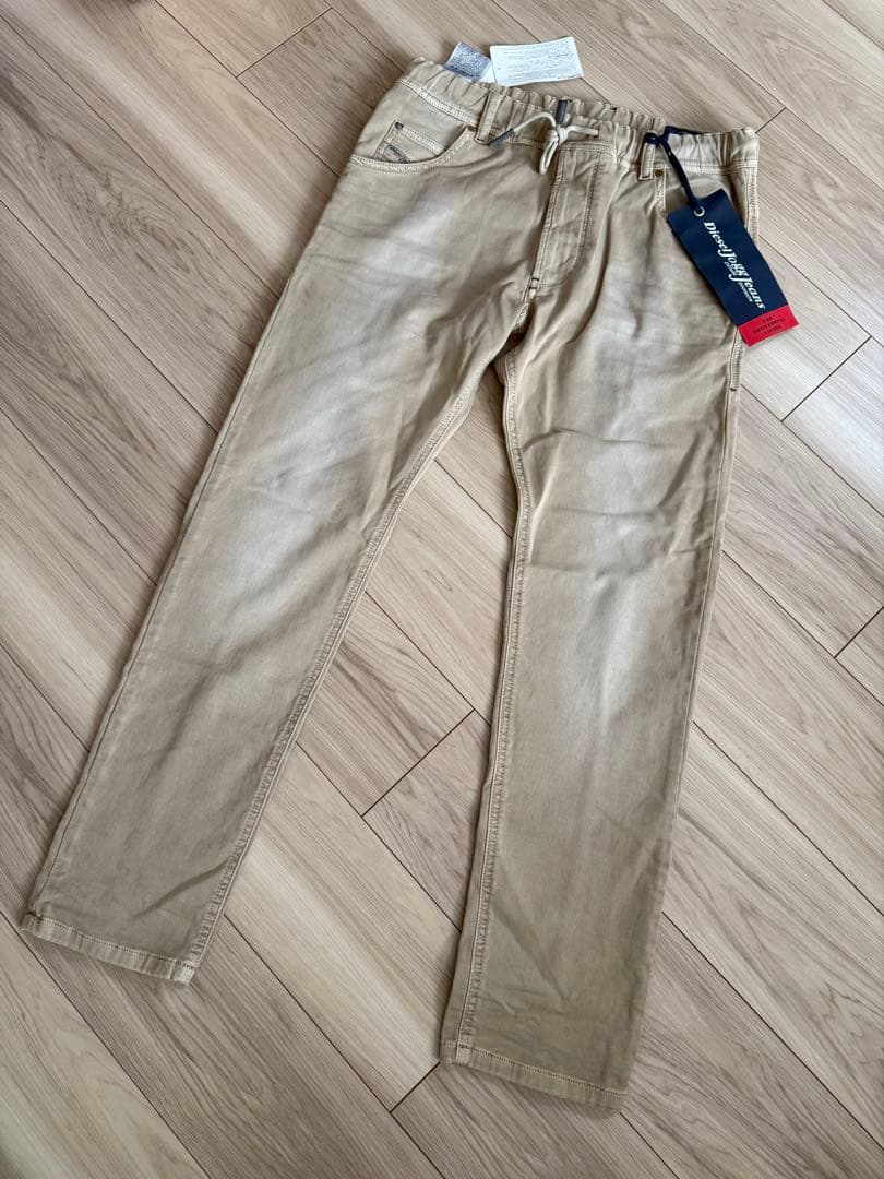 Diesel Jogg Jeans ベージュ チノパン