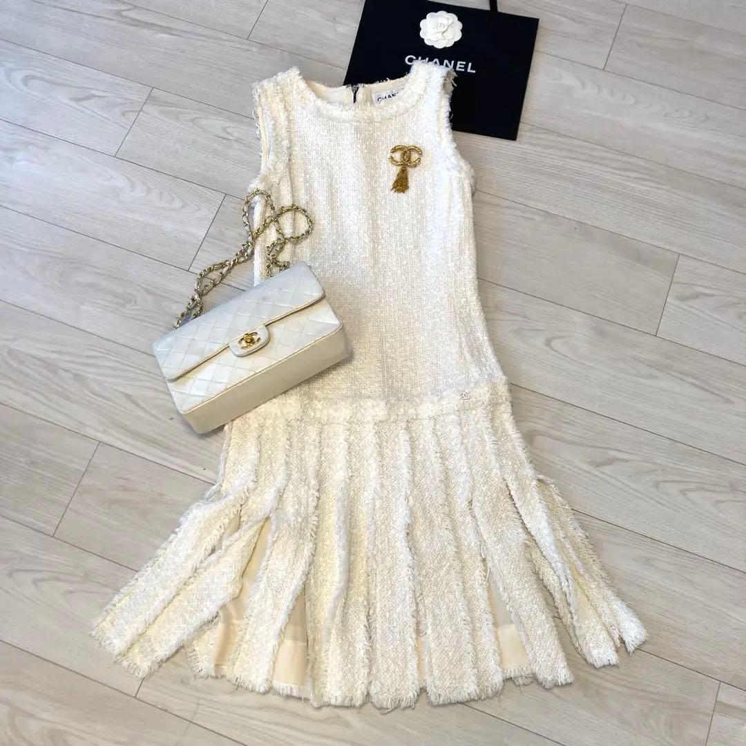 シャネルツイードワンピース