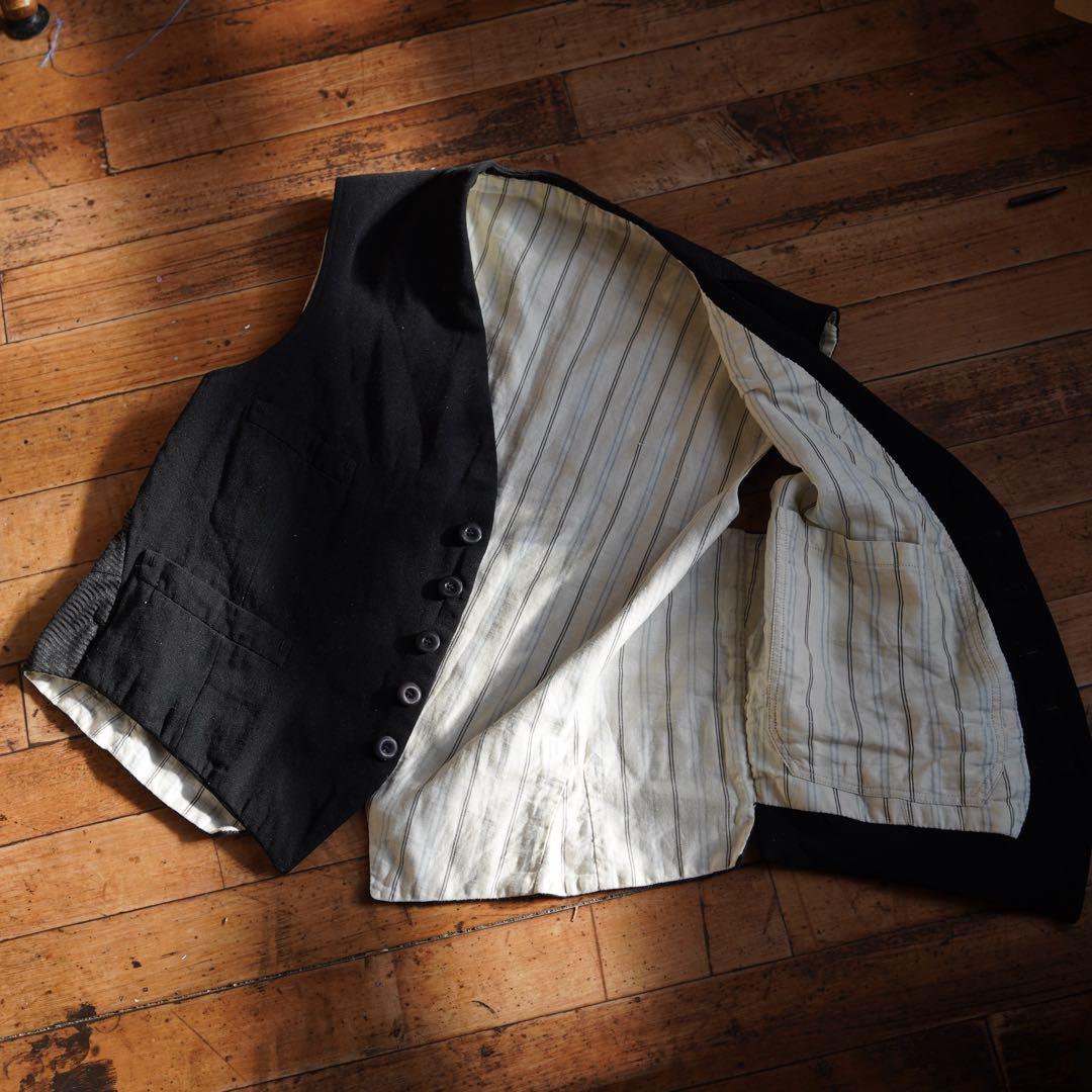 フランスヴィンテージ1920〜30s ウールベスト ジレ シンチバック