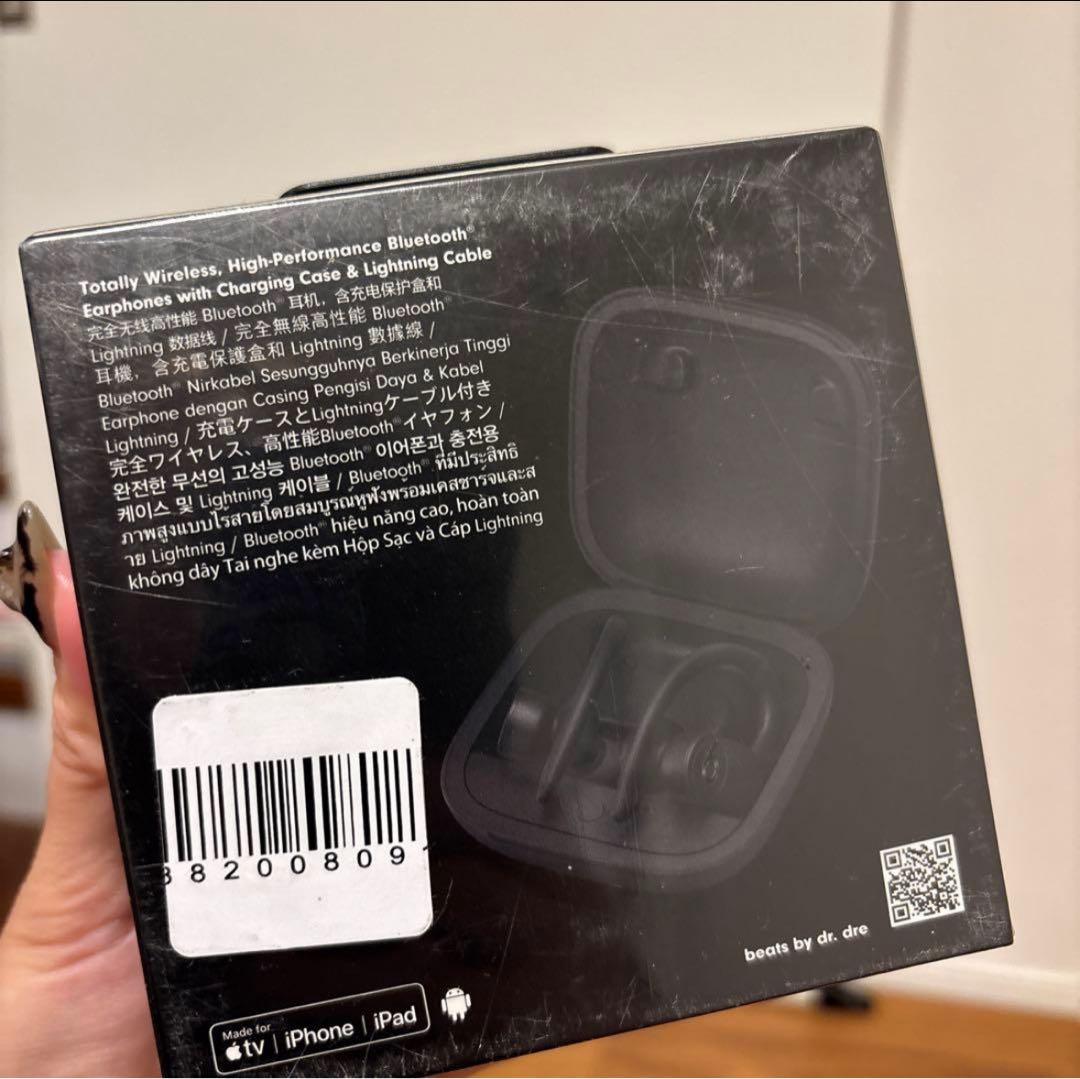 【新品未開封】Powerbeats Pro ブラック　パワービーツプロ