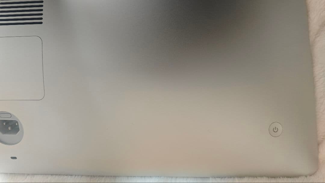 ささえ 27インチiMac Retina 5K(2020)40GB