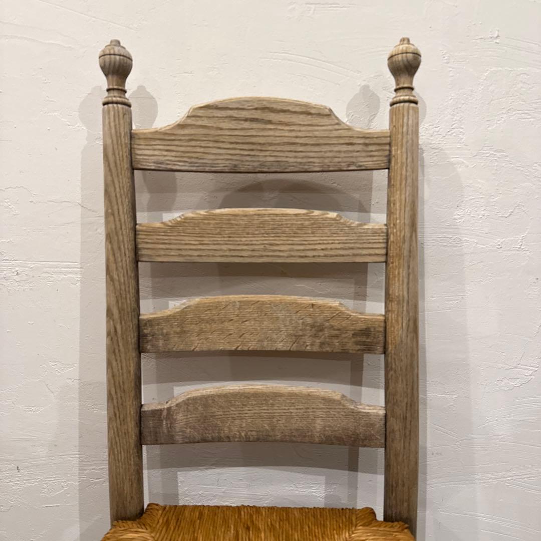 CASAダイニングチェア　カフェチェア　藁座面　剥離