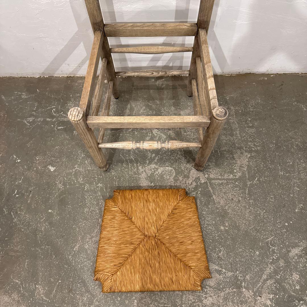 CASAダイニングチェア　カフェチェア　藁座面　剥離