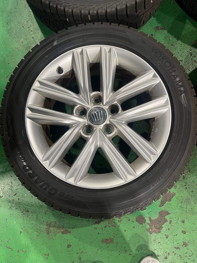 クラウン　純正ホイール　17インチ スタッドレスタイヤ ホイールセット