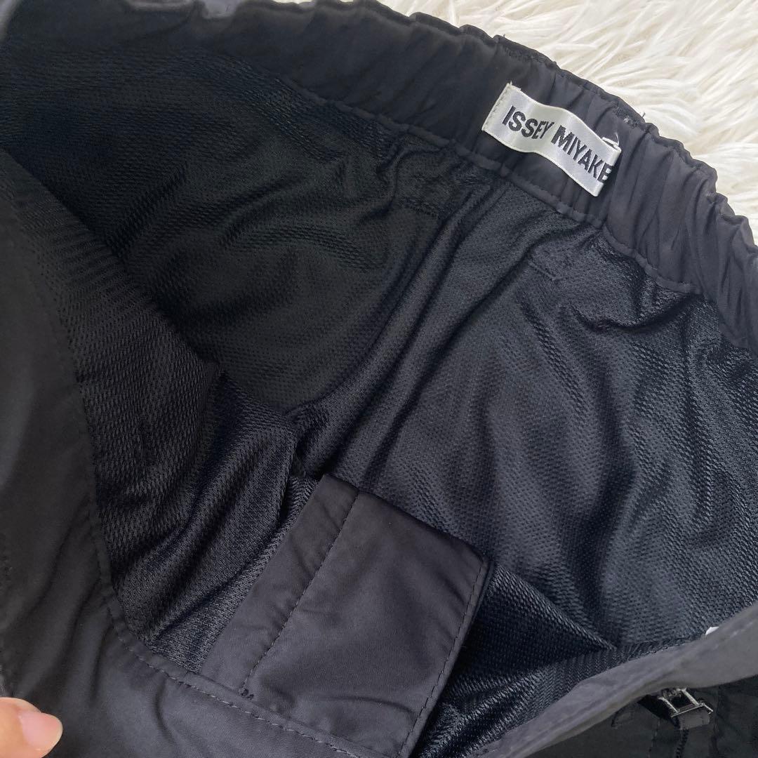 ISSEY MIYAKE シャカシャカパンツ ブラック 1 カジュアル オシャレ