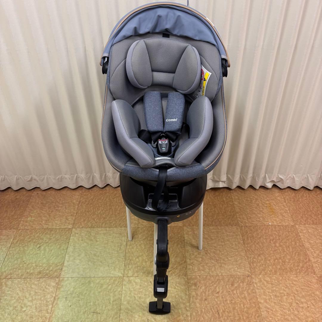 ☆未使用に近い☆　コンビ　新生児OK　クルムーヴ　スマート　ISOFIX　完品