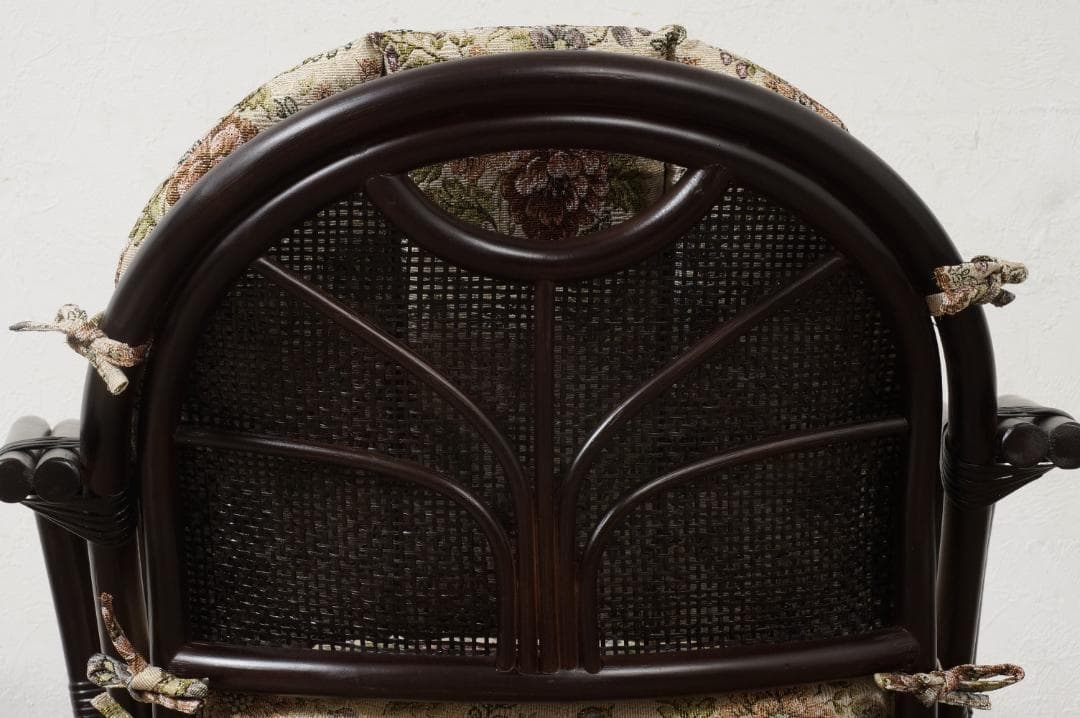 フォロー割【新品 】ラタン 360度回転 座椅子 　ジャガード生地