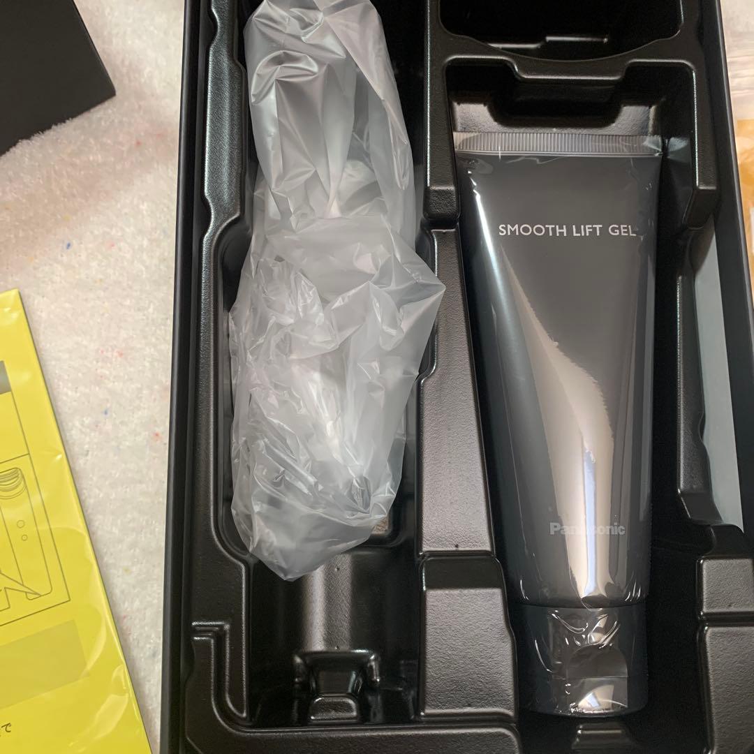 今晩セール！Panasonic VITALIFT 美顔器　保証書付き☆