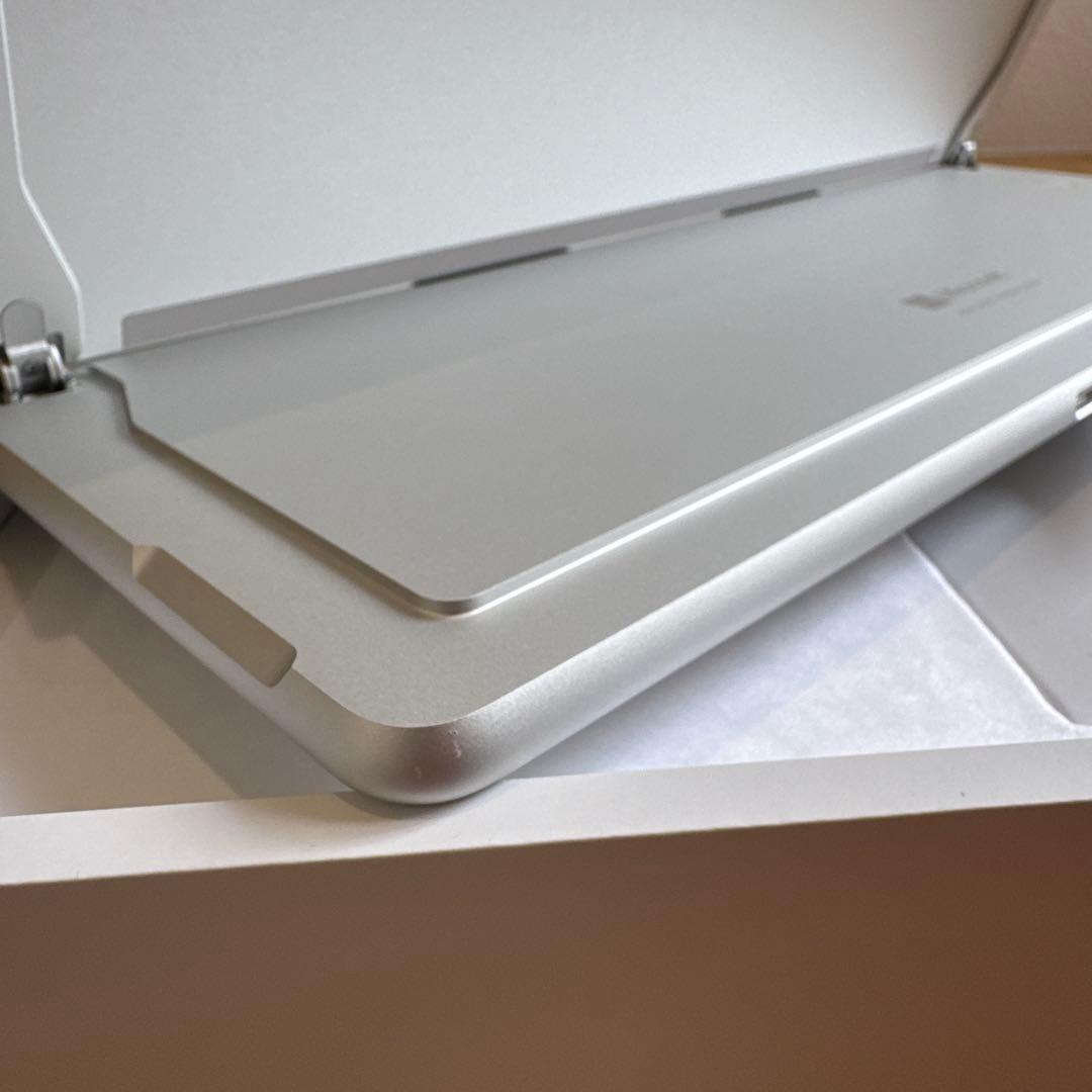 美品 Microsoft Surface Pro 9 シルバー 本体 128GB