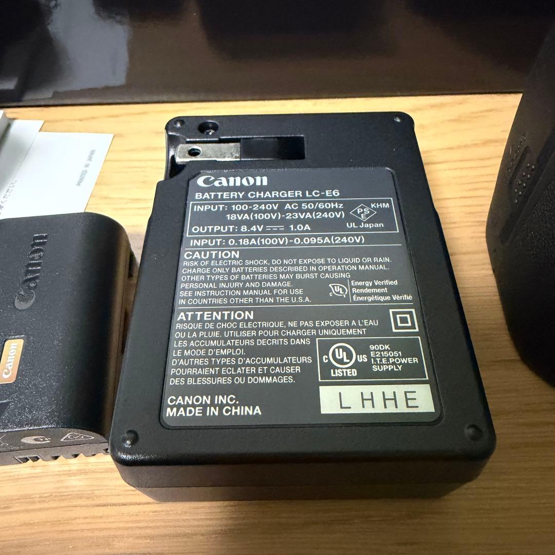 【美品】Canon EOS R7 ミラーレス一眼カメラ