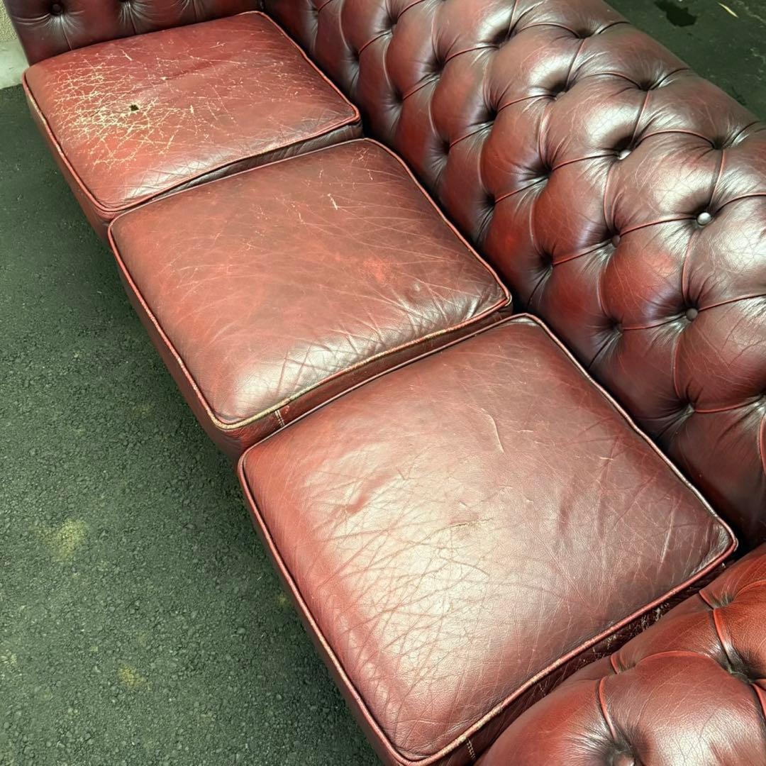 ディスティンクティブ チェスターフィールド エセックス 3シーター ソファ