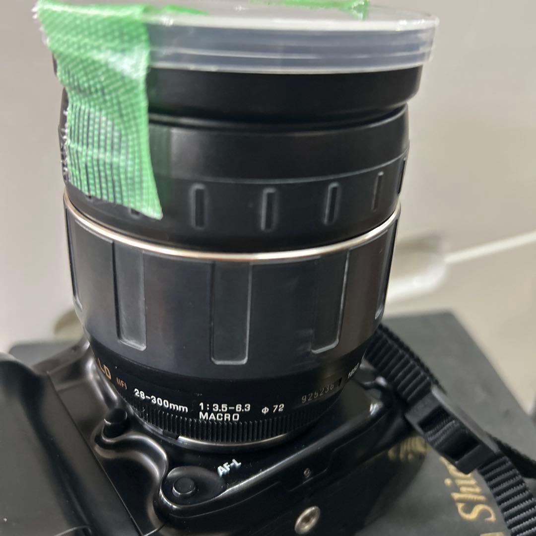 Nikon F90X 一眼レフカメラ　Tamron 28-300mmレンズ