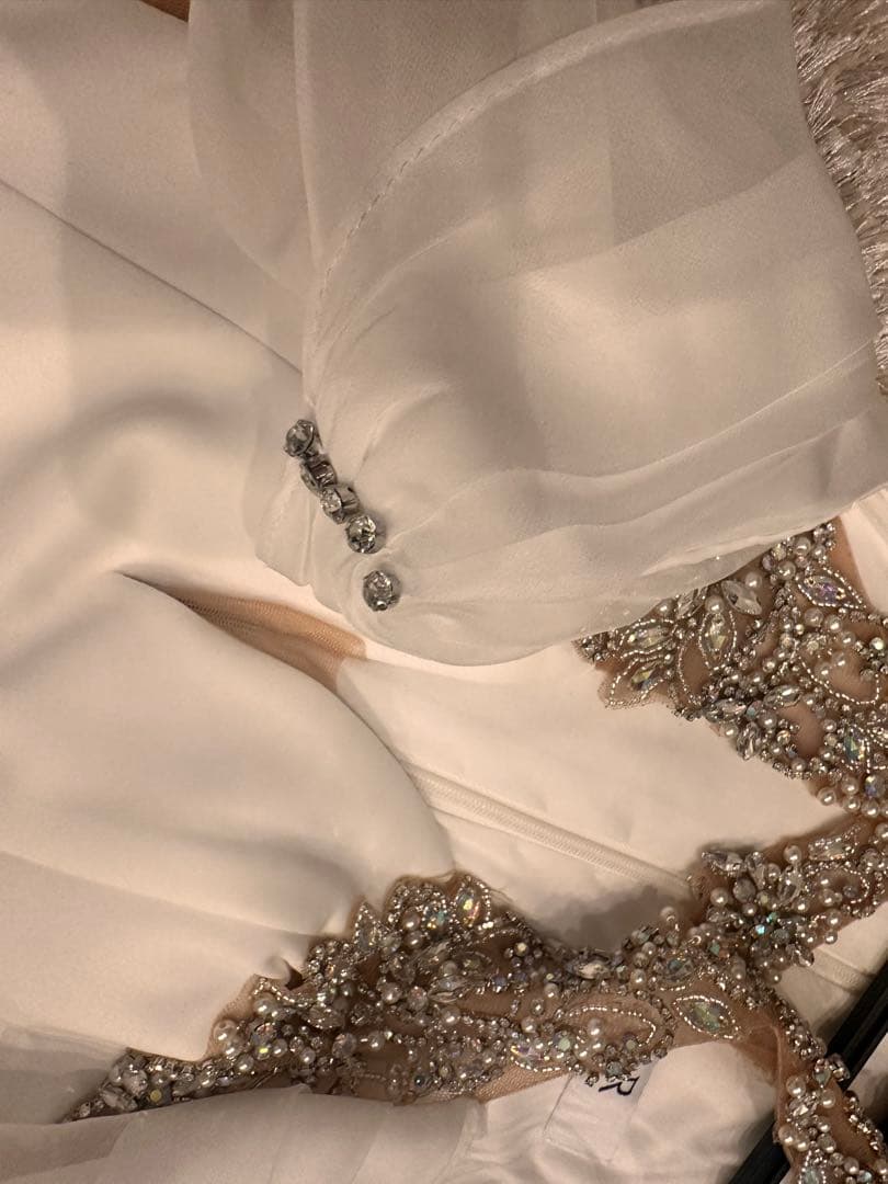 ホワイトビジューネックタイトドレスAngelR