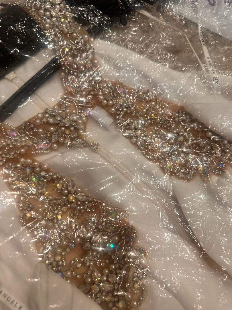 ホワイトビジューネックタイトドレスAngelR