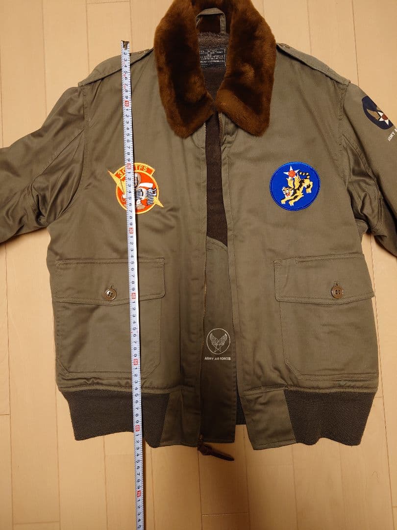 バズリクソンズ　B-10