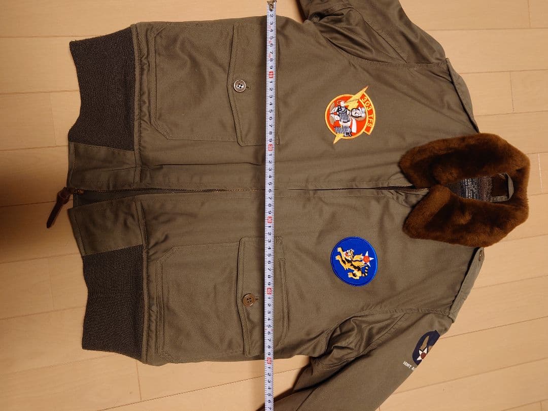 バズリクソンズ　B-10