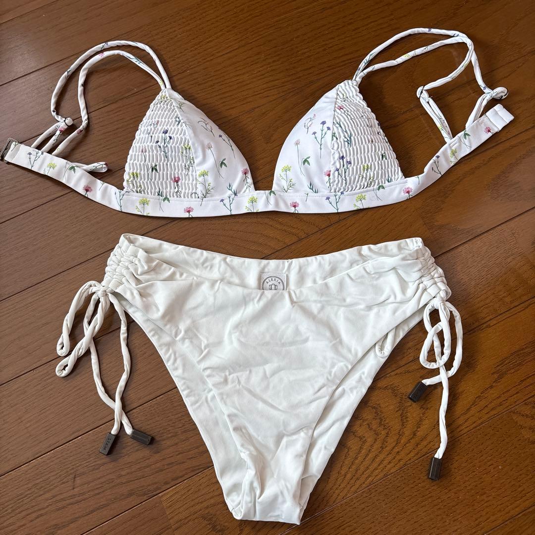 ALEXIA STAM 花柄ビキニ Mサイズ