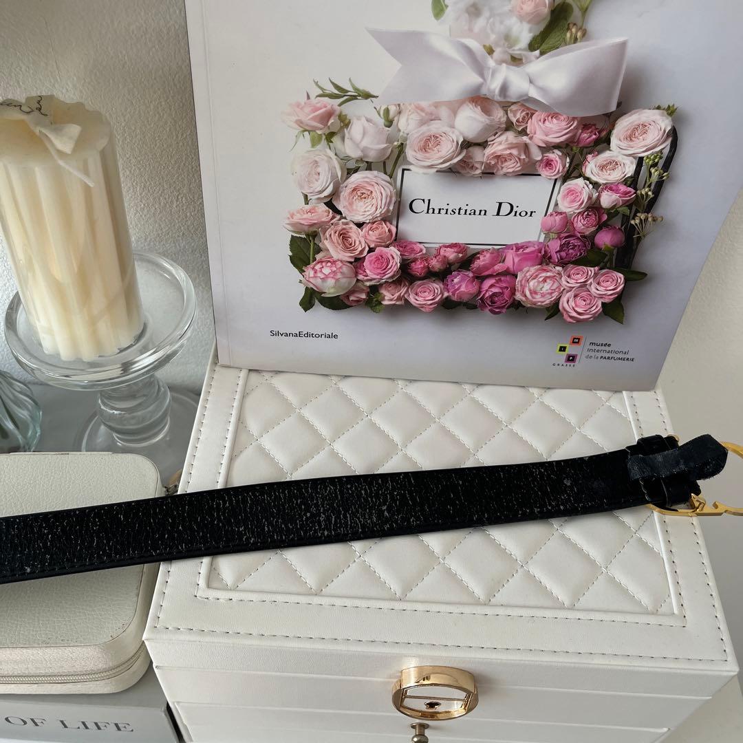Christian Dior ベルト　ゴールドバックル　ゴールドロゴ　レザー