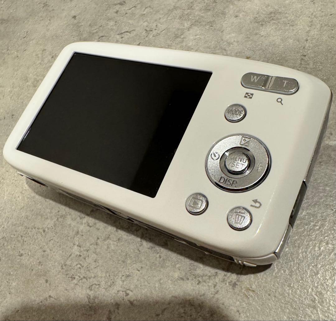 Panasonic LUMIX DMC-S2ホワイト