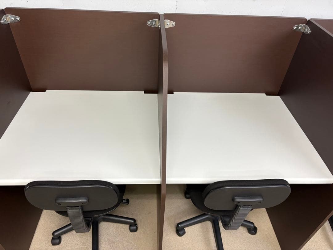 4席+4席+2席の10席パーテーションデスク・チェアセット　名古屋市守山区・緑区