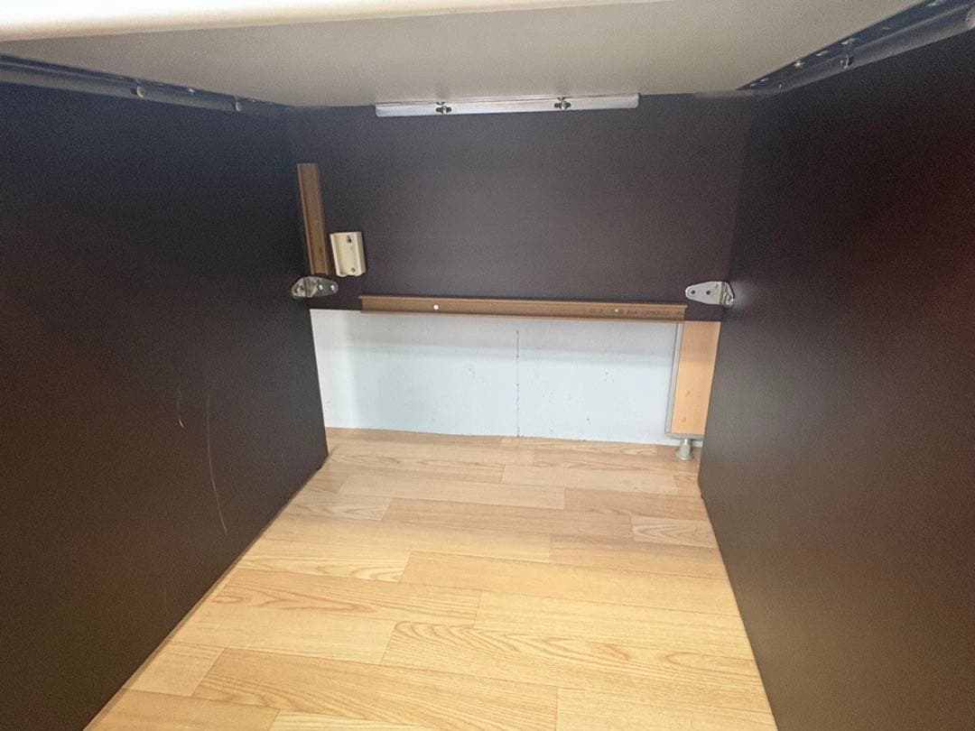 4席+4席+2席の10席パーテーションデスク・チェアセット　名古屋市守山区・緑区