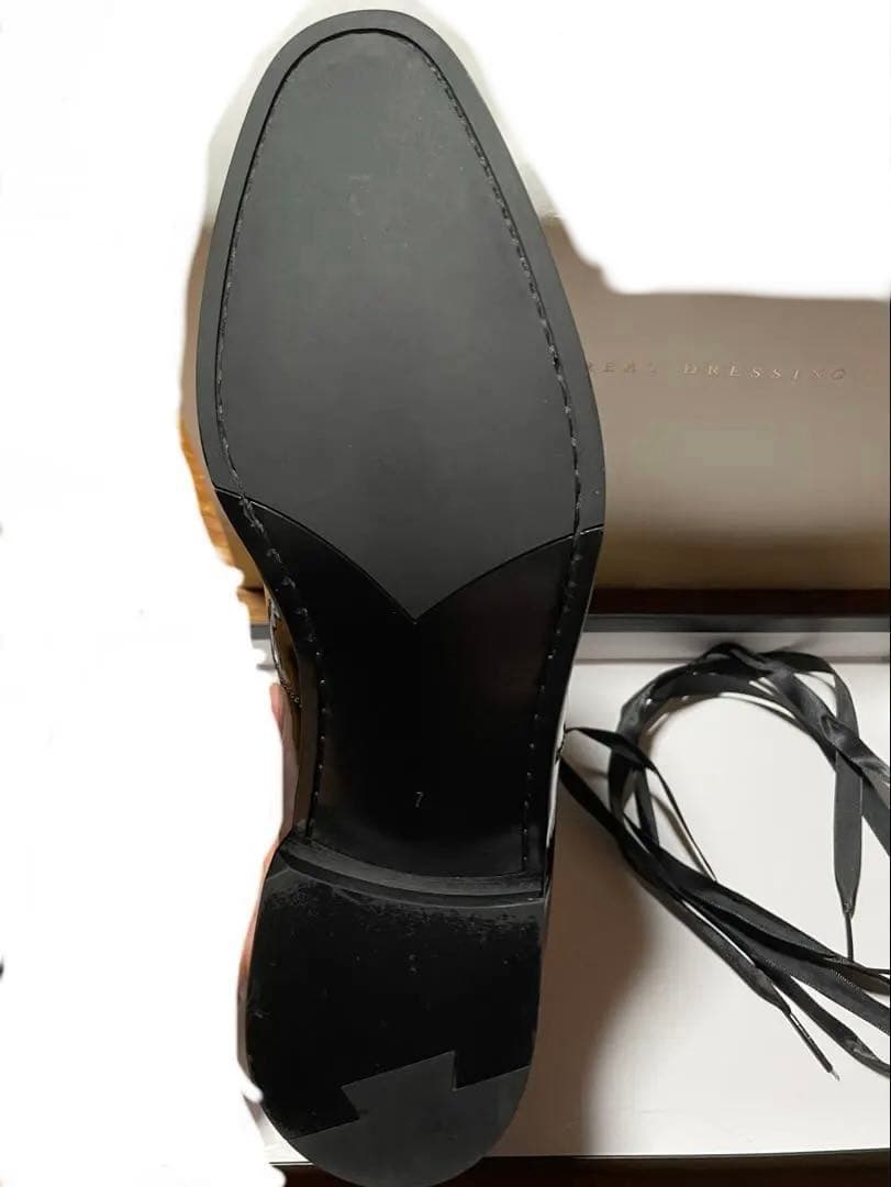 THE TREAT DRESSING エナメルシューズ 光沢黒25.5cm新郎