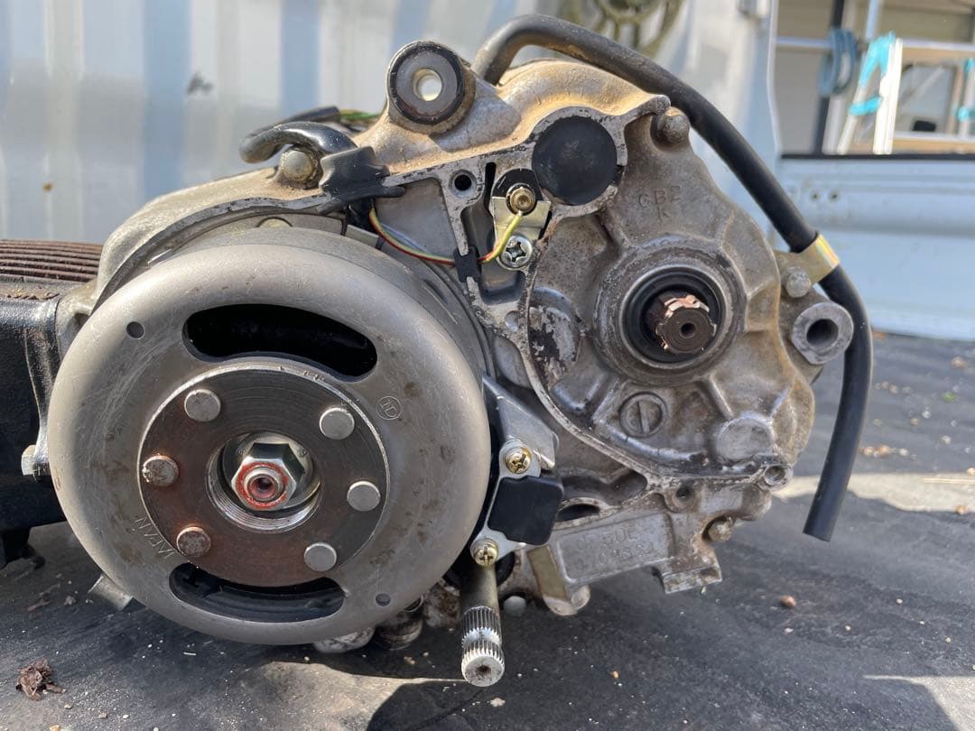 ホンダ　シャリー　エンジン