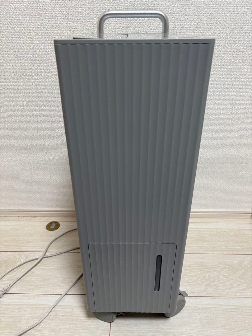 cadoカドー　除湿機　ROOT 7100（DH-C7100）