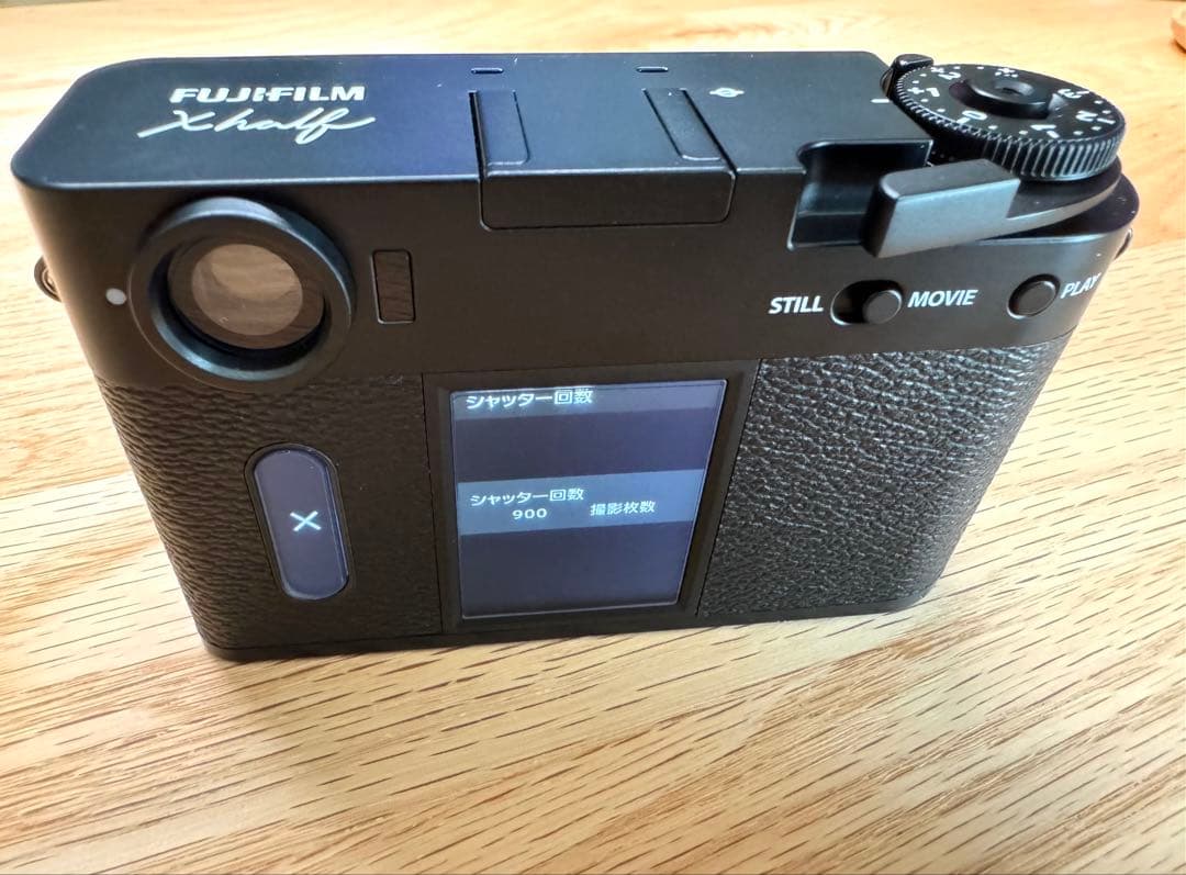 美品 Fujifilm X half ブラック X-HF1 【おまけ付き】