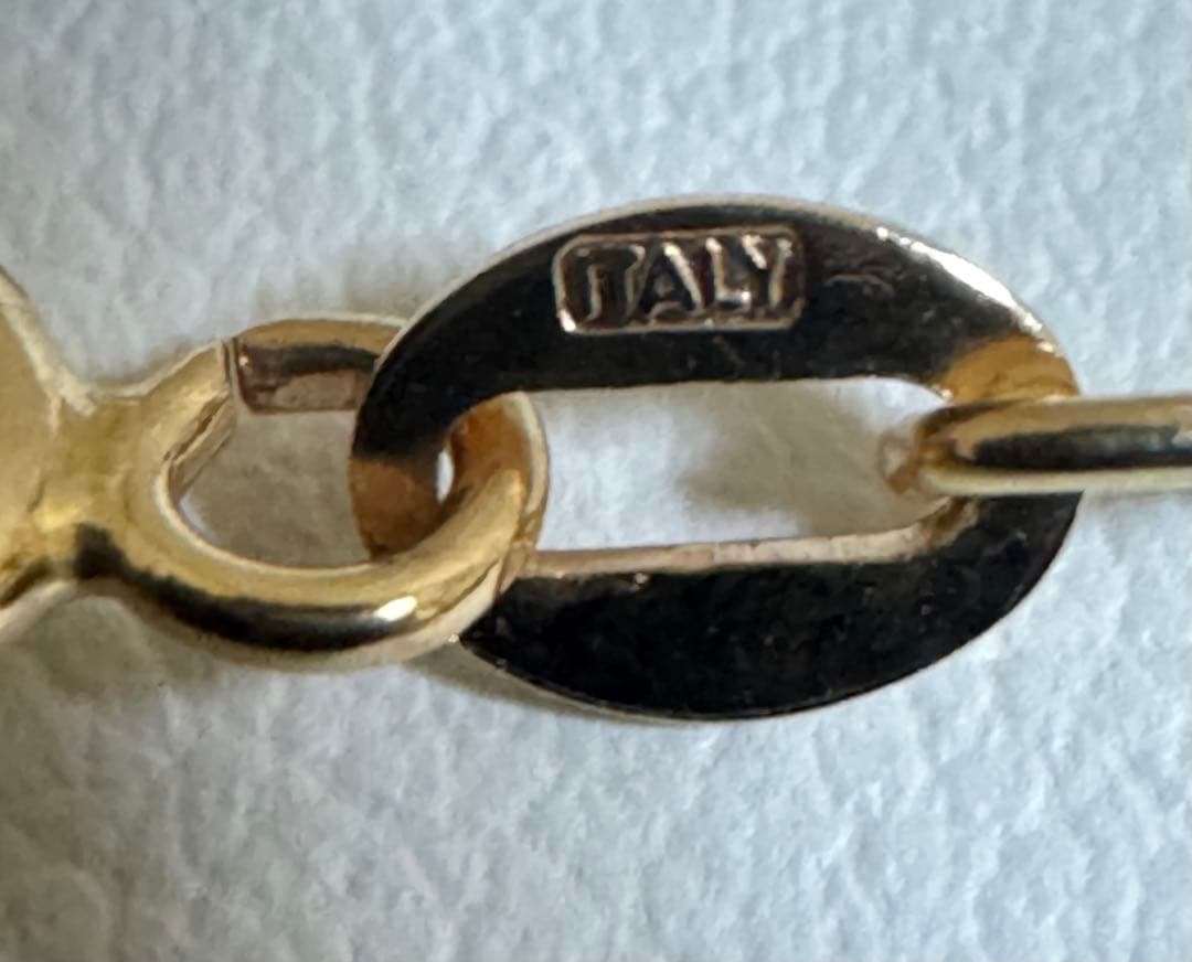 750（k18） イタリア製　ネックレスチェーン