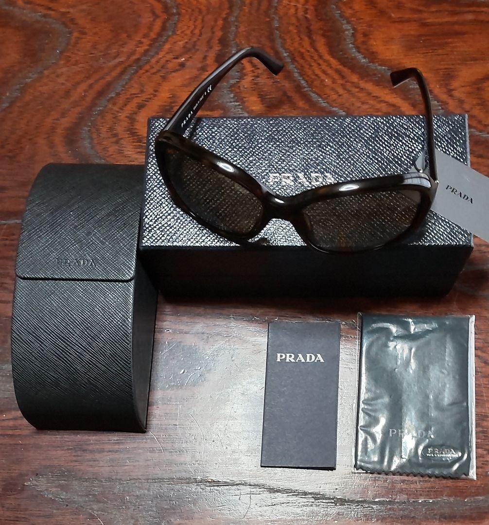 PRADA ラウンド型 サングラスべっ甲柄 細身∶未使用に近い美品✨