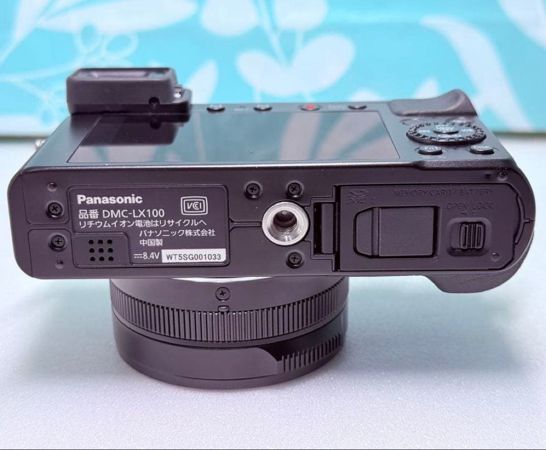 LUMIX DMC-LX100 4Kデジタルカメラ 使用感無 付属品充実