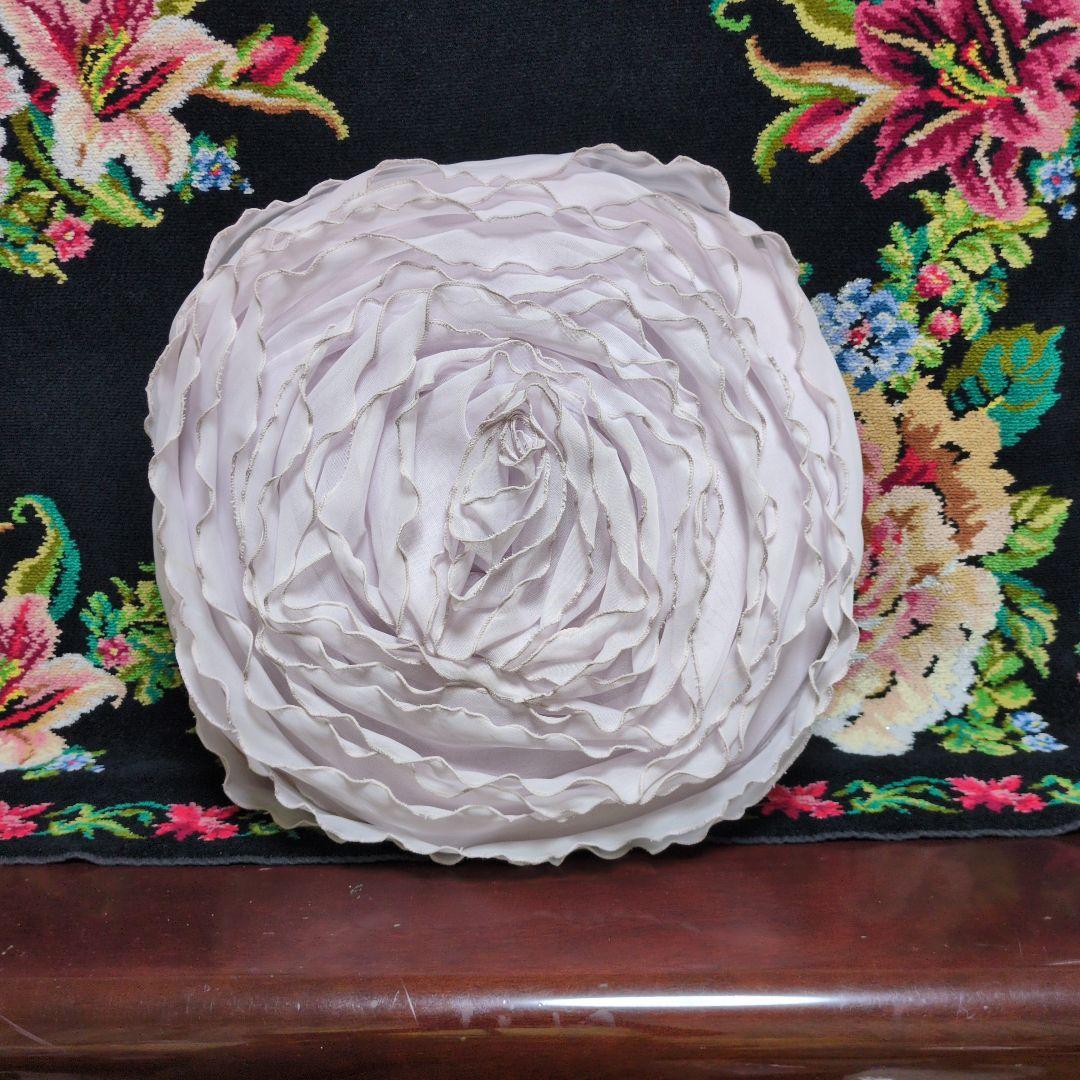 今、再お値下げしました❢8333円!美品、ローラアシュレイ、ラックルクッション