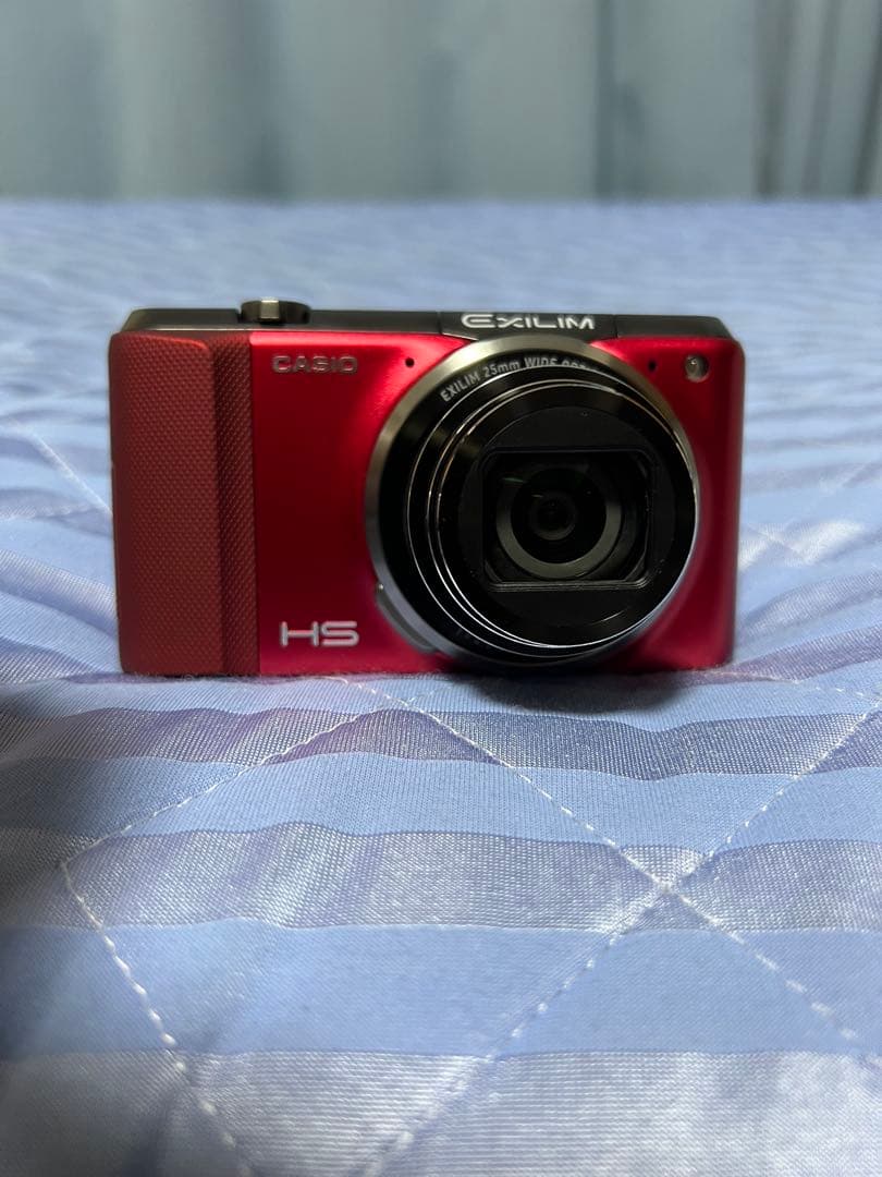 【美品】CASIO EXILM EX-ZR800 レッド