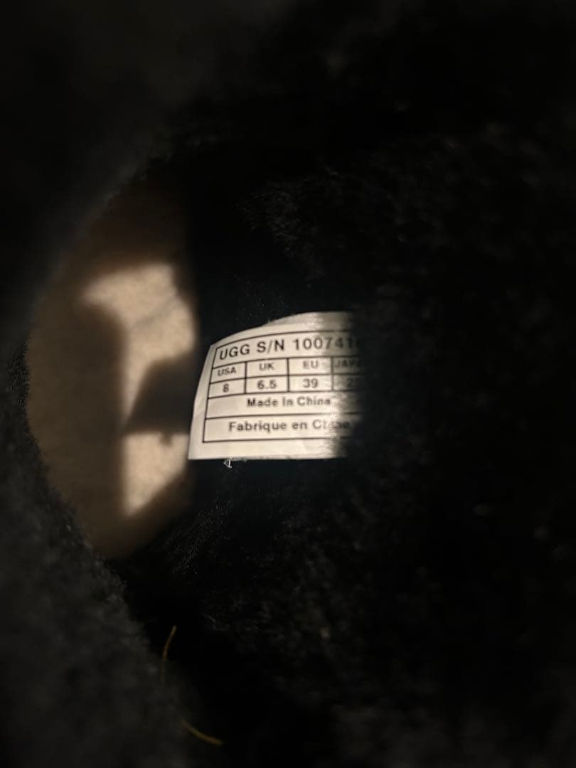 希少色 UGG アグ スタッズ レザーブーツ 25cm ダークグリーン